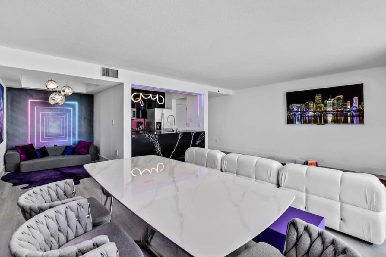 Miami Vice Oceanfront Sky Villa Екстер'єр фото