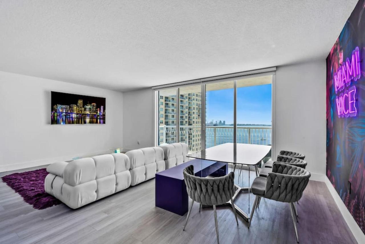 Miami Vice Oceanfront Sky Villa Екстер'єр фото